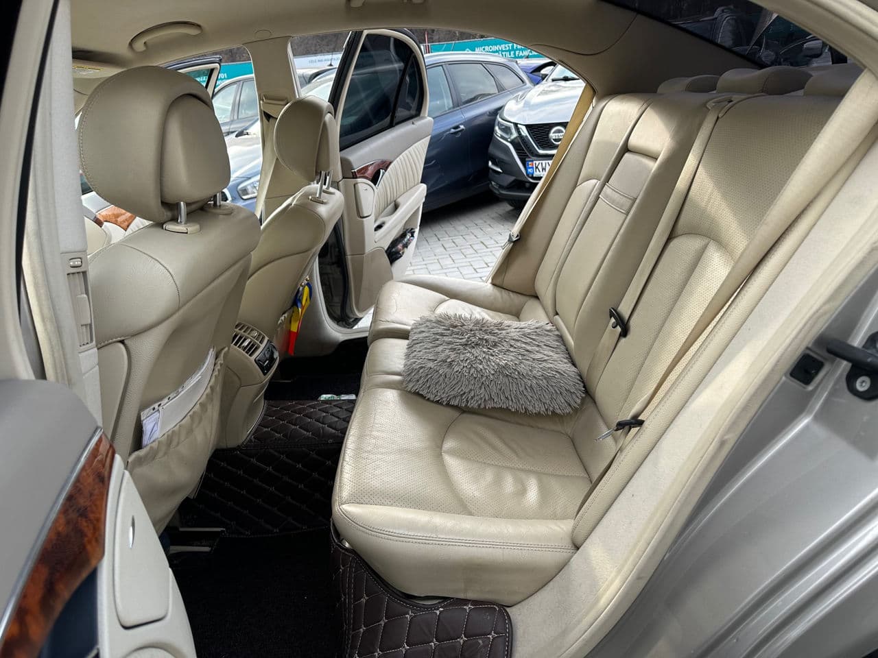 Mercedes E 280 2005 — Миниатюра 17