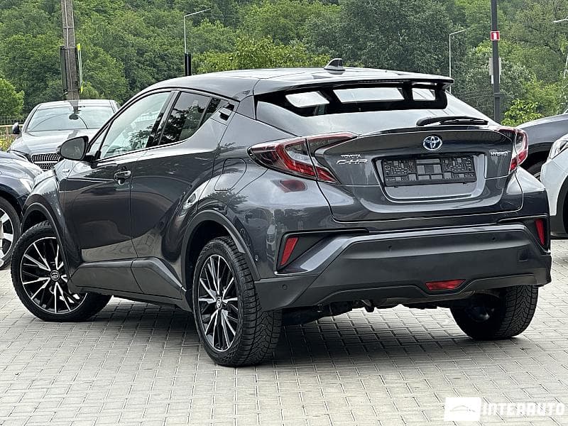 Toyota C-HR 2018 — Миниатюра 4