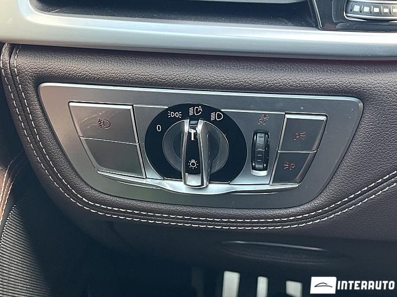 BMW 740 2019 — Миниатюра 10