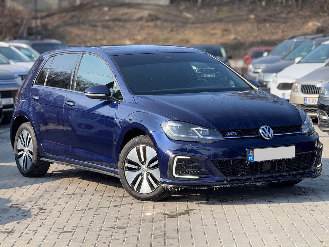 Volkswagen Golf GTE 2018 — Миниатюра 3