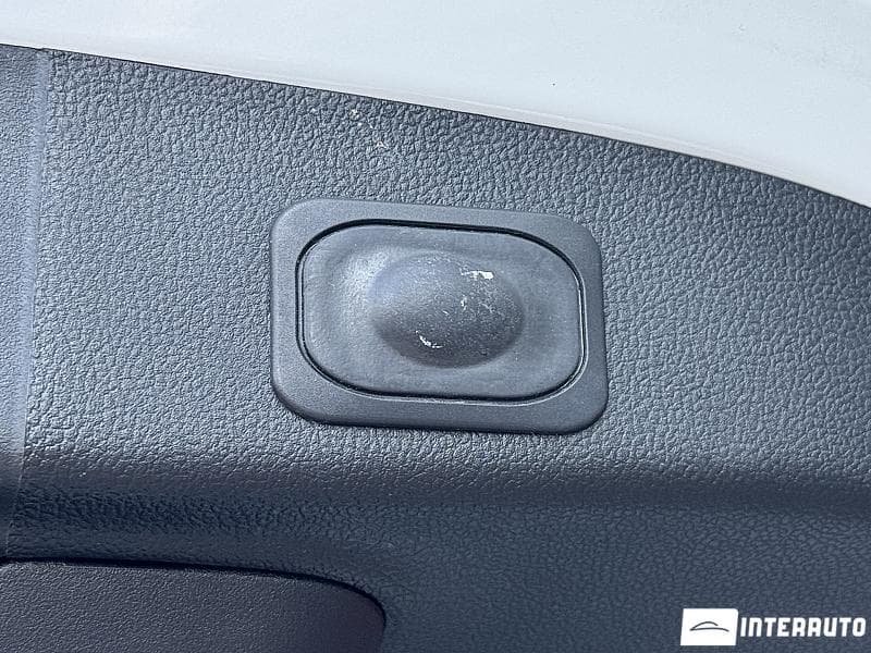2018 Ford Focus — Miniatură 8