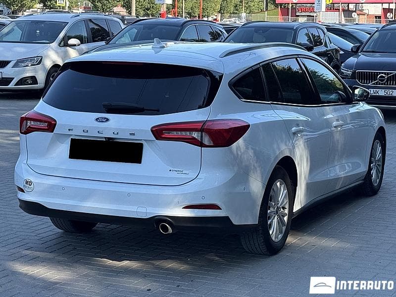 2018 Ford Focus — Miniatură 4