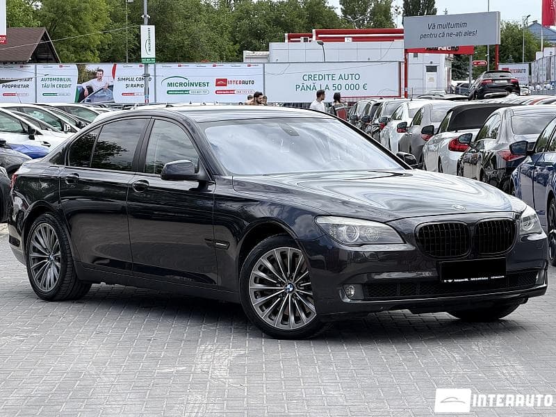 BMW 750 2009 — Миниатюра 4