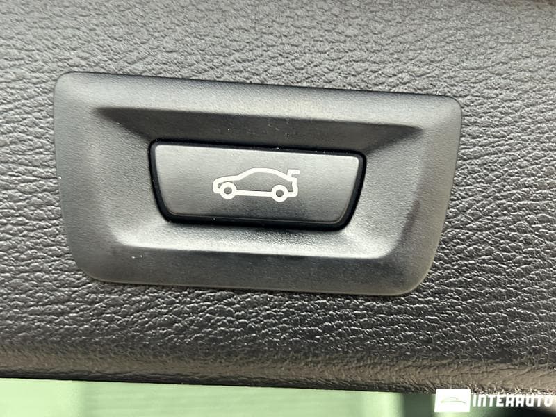 2016 BMW X3 2.8i — Miniatură 20