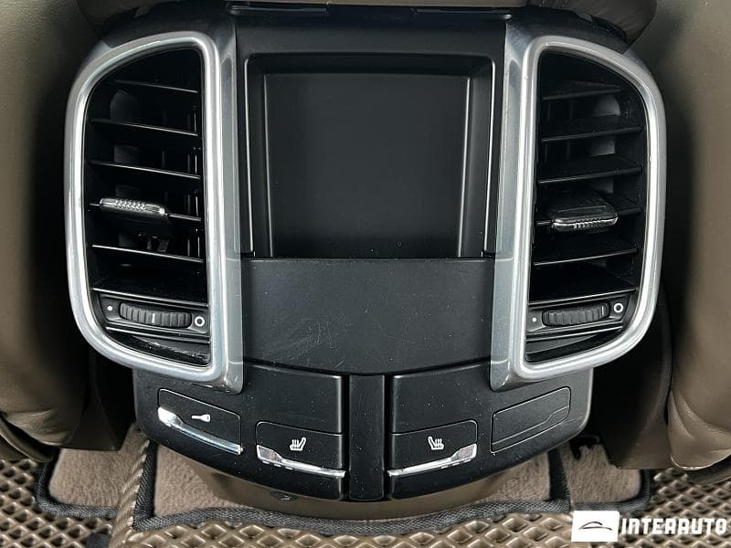 Porsche Cayenne 2010 — Миниатюра 17