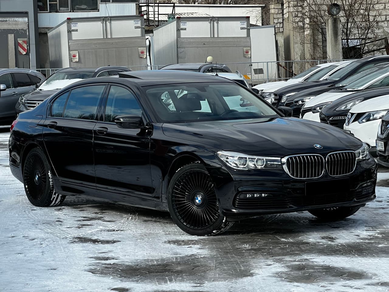 BMW 740e 2016 — Миниатюра 4