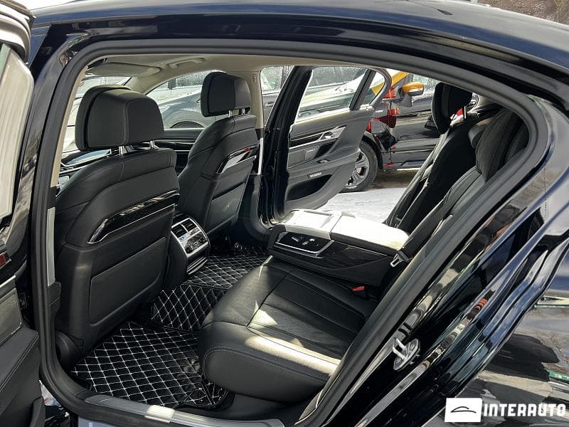 BMW 740e 2016 — Миниатюра 20