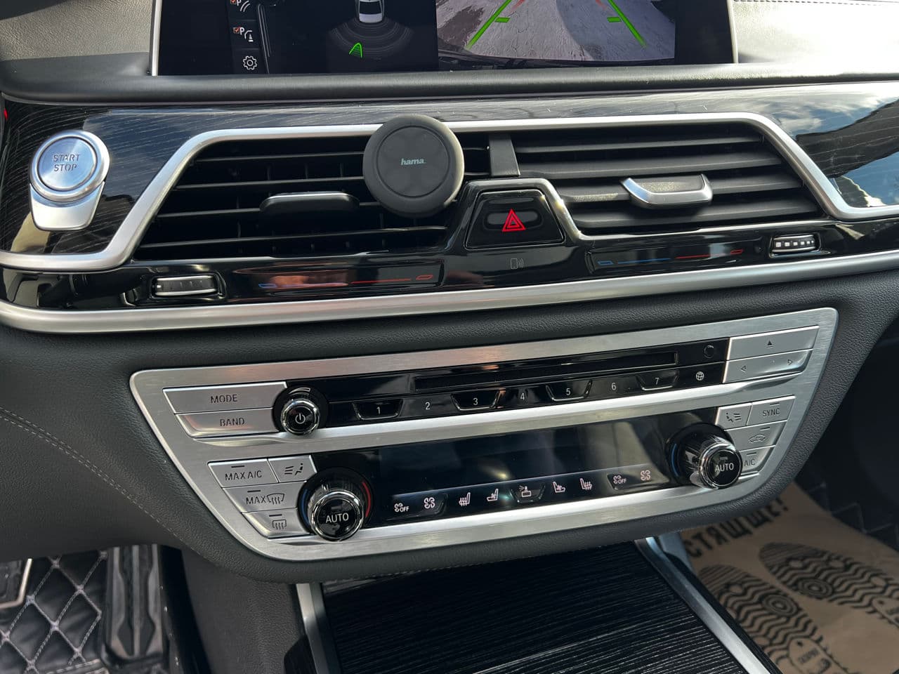 BMW 740e 2016 — Миниатюра 11