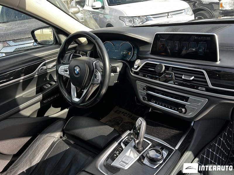 BMW 740e 2016 — Миниатюра 18