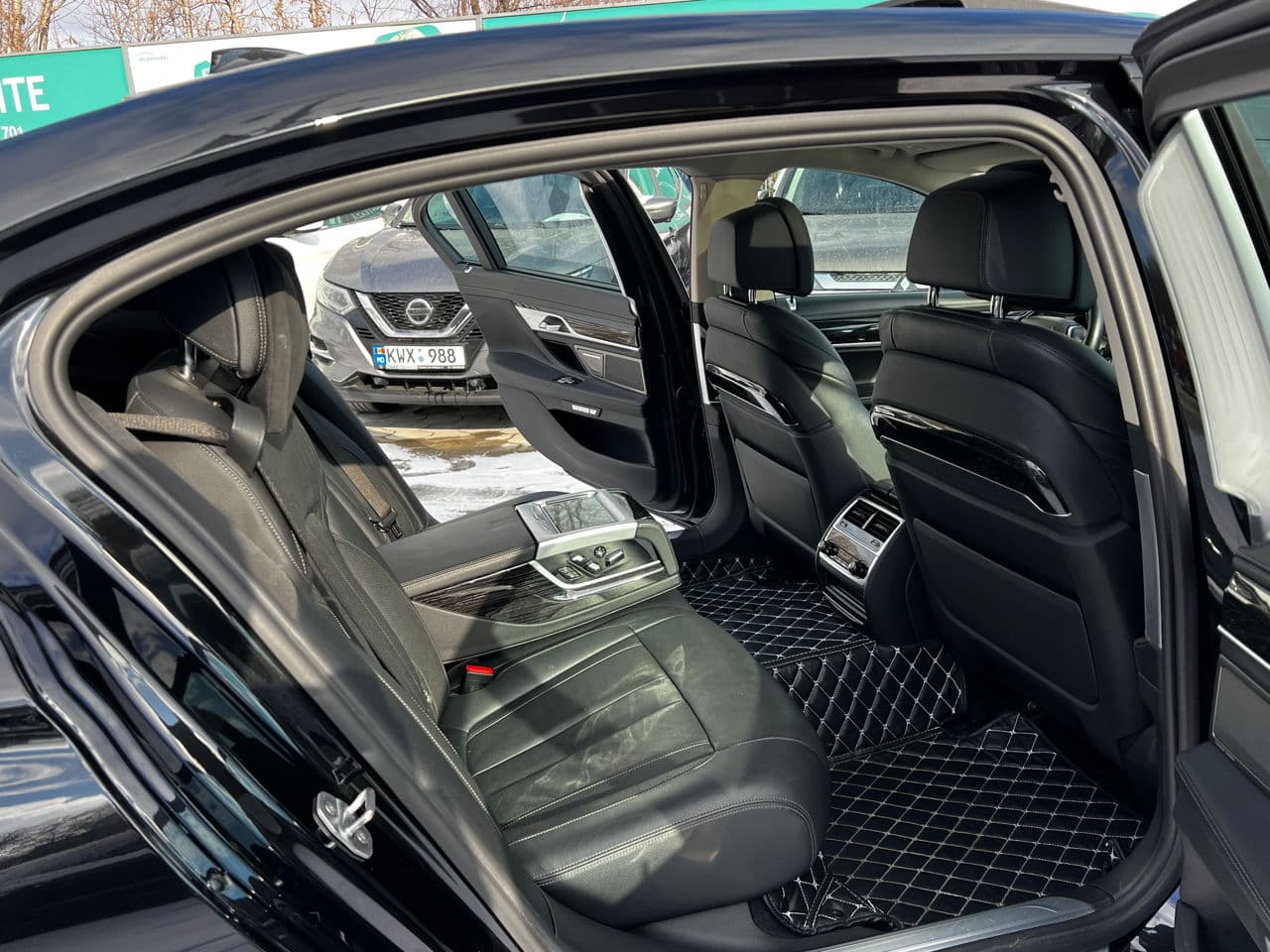 BMW 740e 2016 — Миниатюра 21