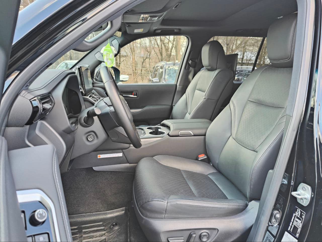 Toyota Land Cruiser 2023 — Миниатюра 5
