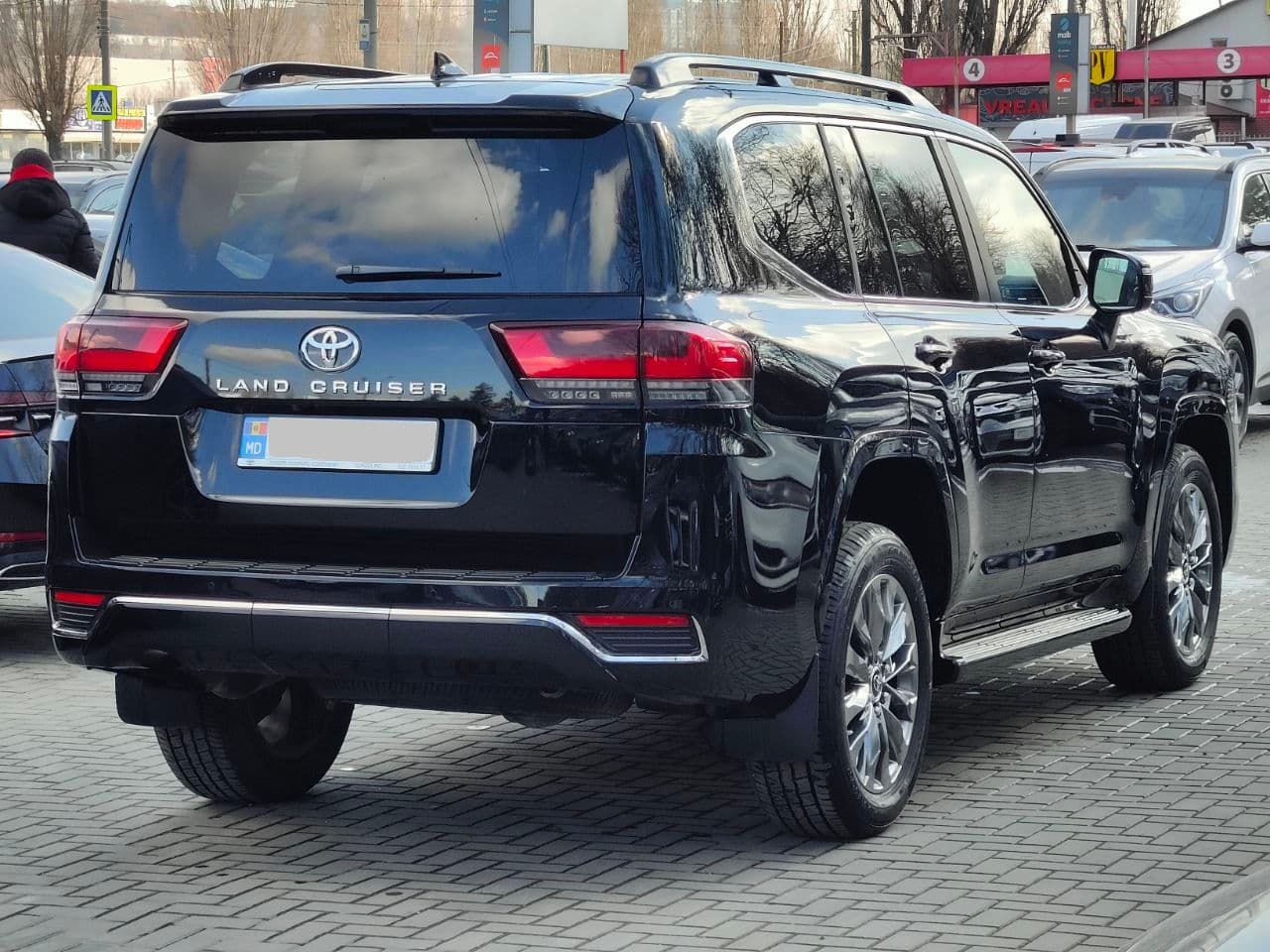 Toyota Land Cruiser 2023 — Миниатюра 4