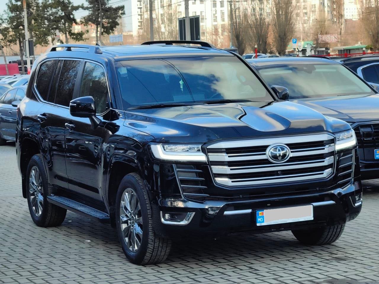 Toyota Land Cruiser 2023 — Миниатюра 3