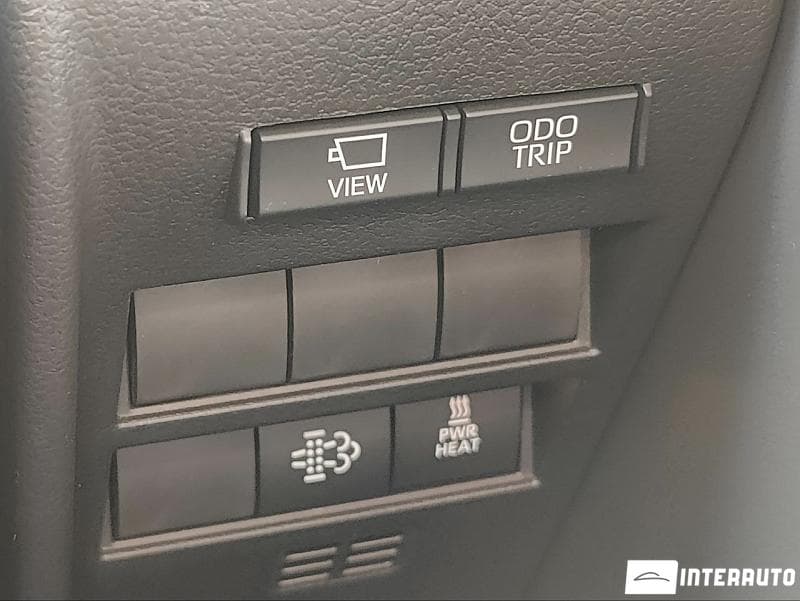 Toyota Land Cruiser 2023 — Миниатюра 18
