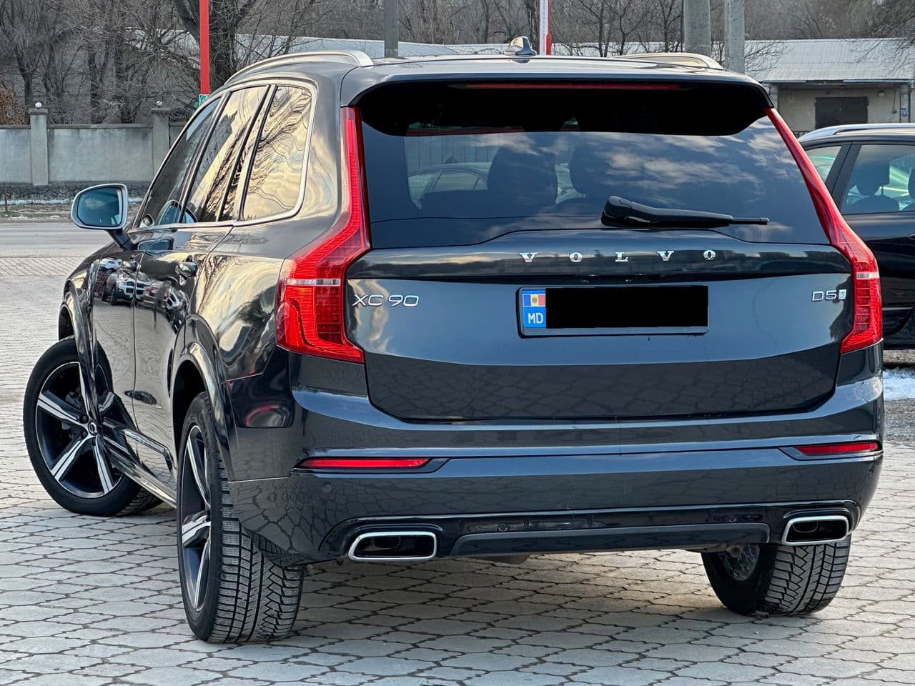Volvo XC 90 2017 — Миниатюра 2