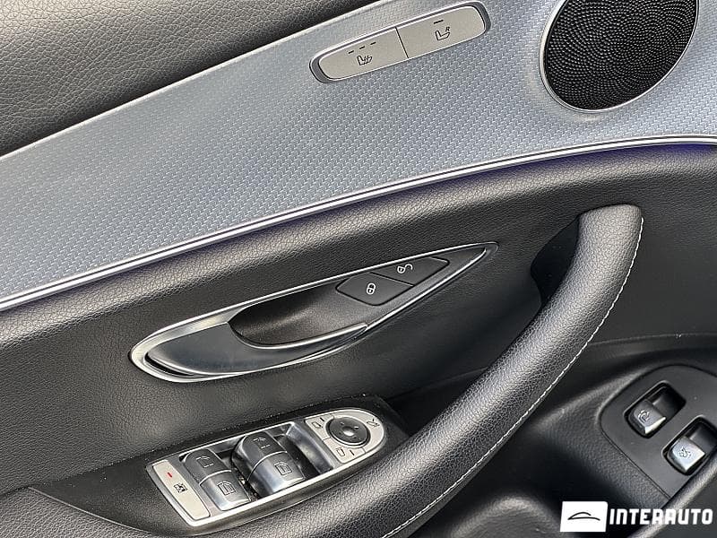 2019 Mercedes E 200 — Miniatură 18