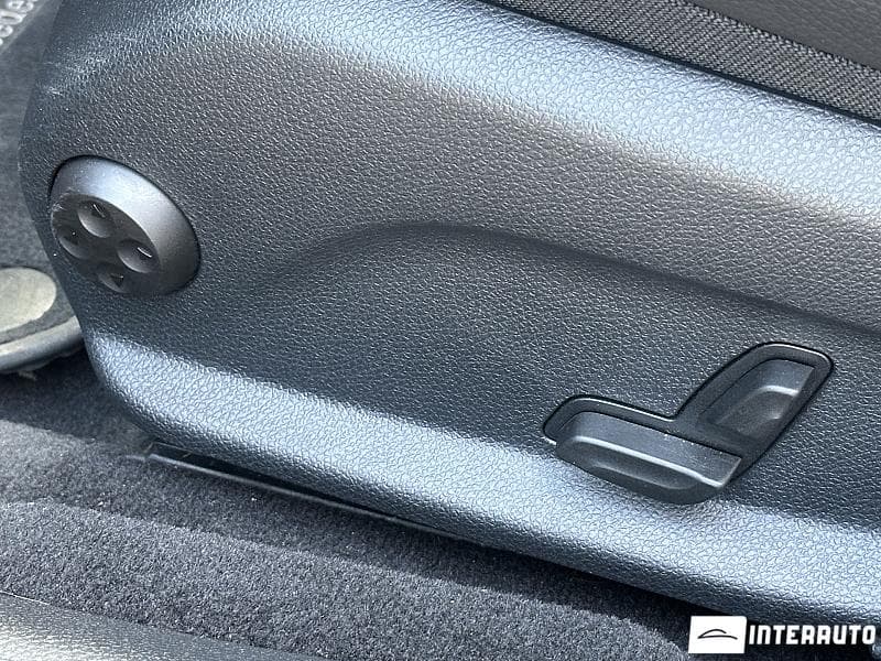 2019 Mercedes E 200 — Miniatură 16