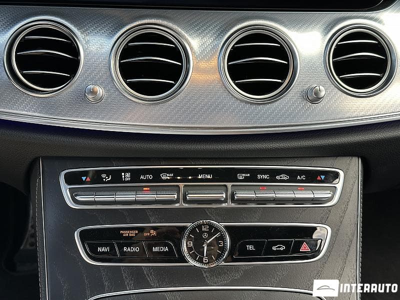 2019 Mercedes E 200 — Miniatură 12