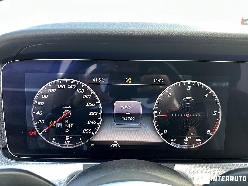 2019 Mercedes E 200 — Miniatură 8