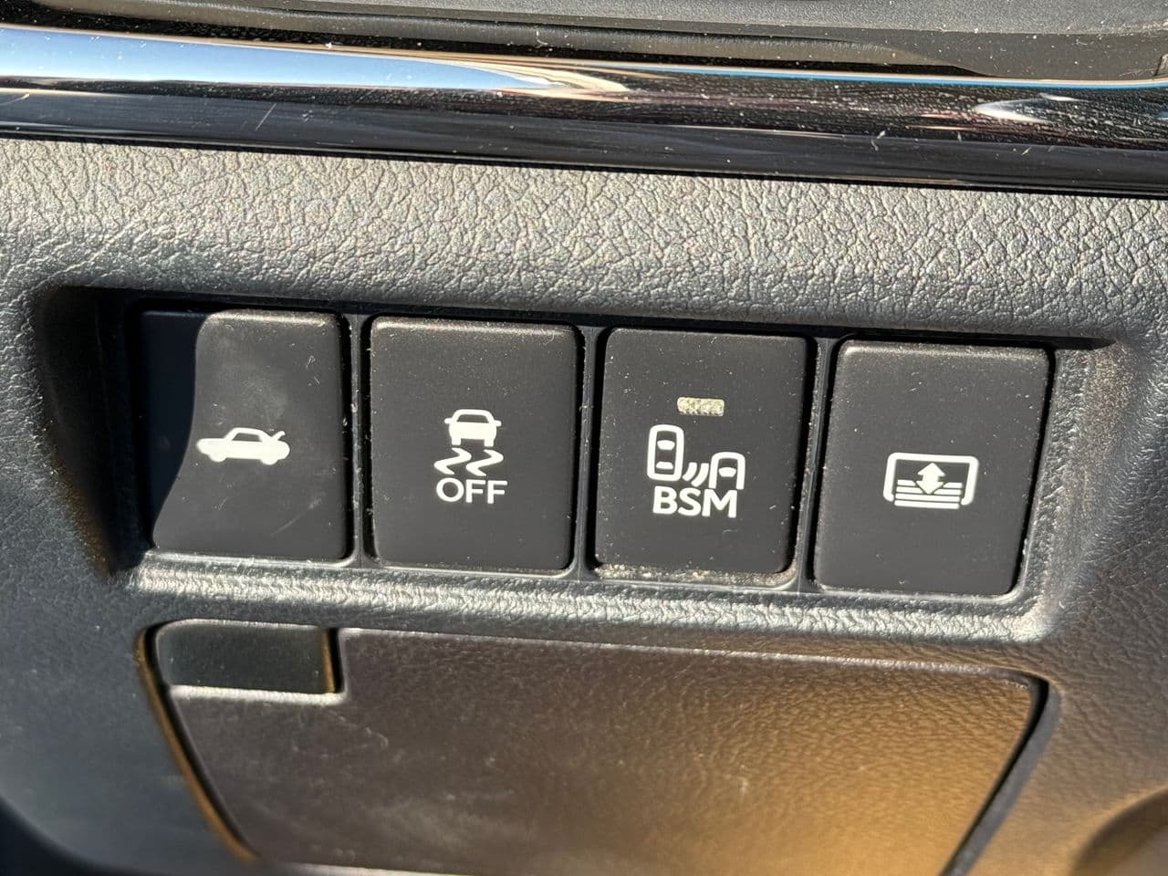 Toyota Avalon 2015 — Миниатюра 15