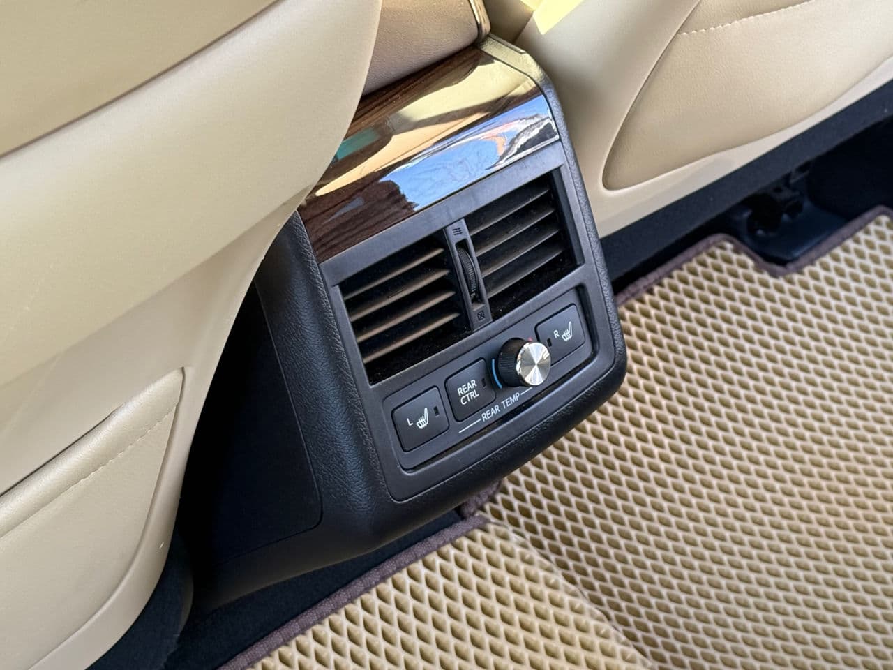 Toyota Avalon 2015 — Миниатюра 19
