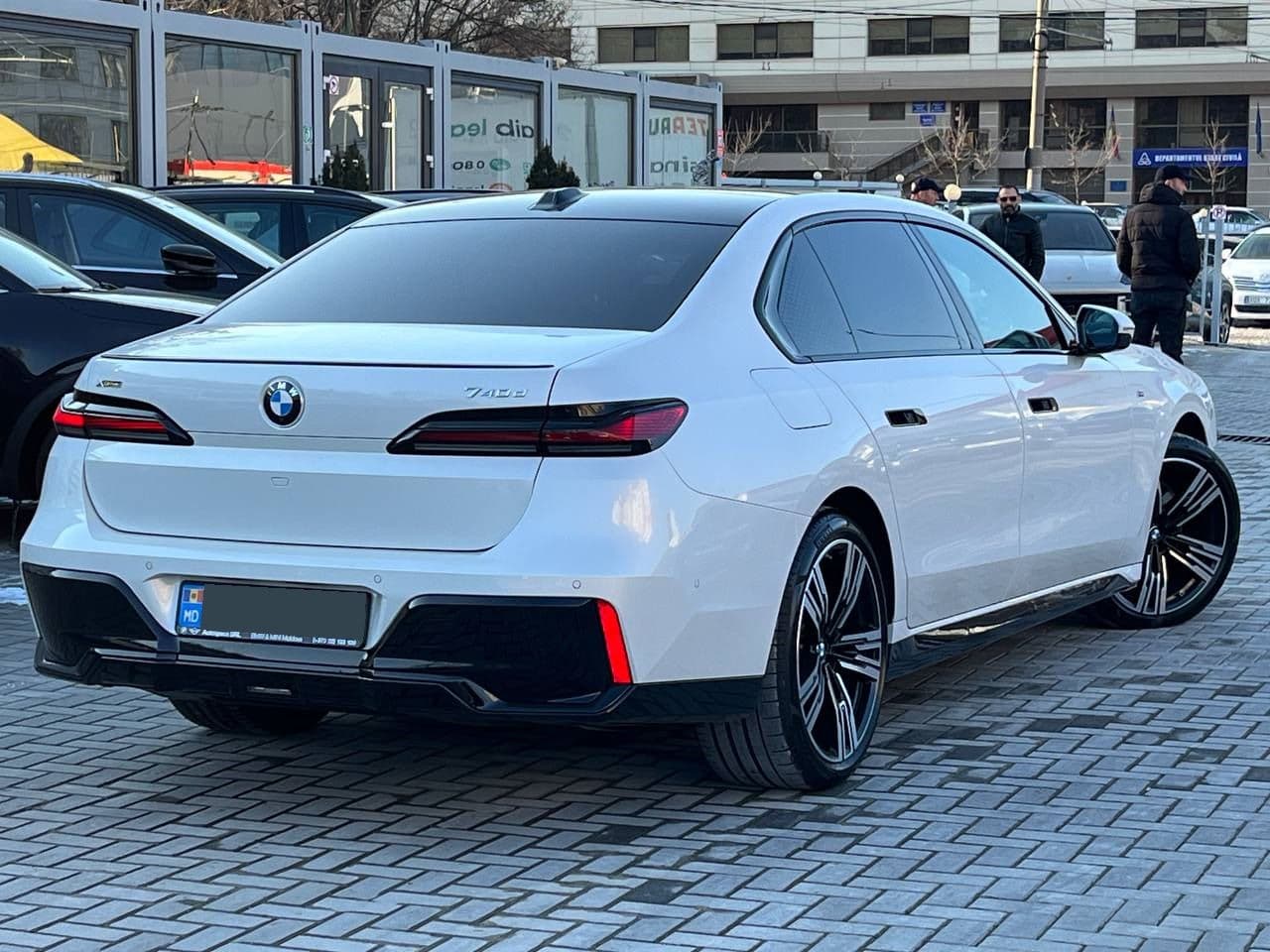 BMW 740 2024 — Миниатюра 2
