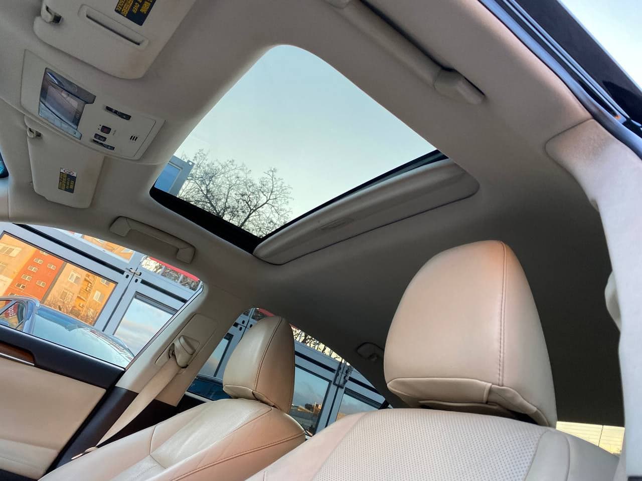 Lexus ES 300h 2017 — Миниатюра 17