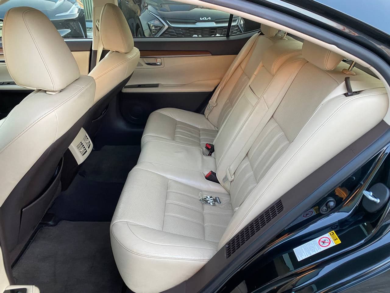 Lexus ES 300h 2017 — Миниатюра 20