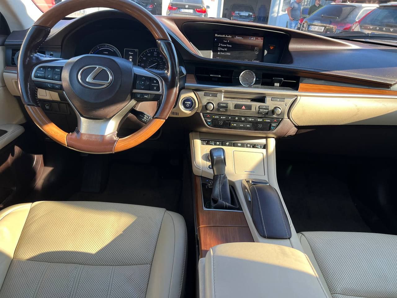 Lexus ES 300h 2017 — Миниатюра 6