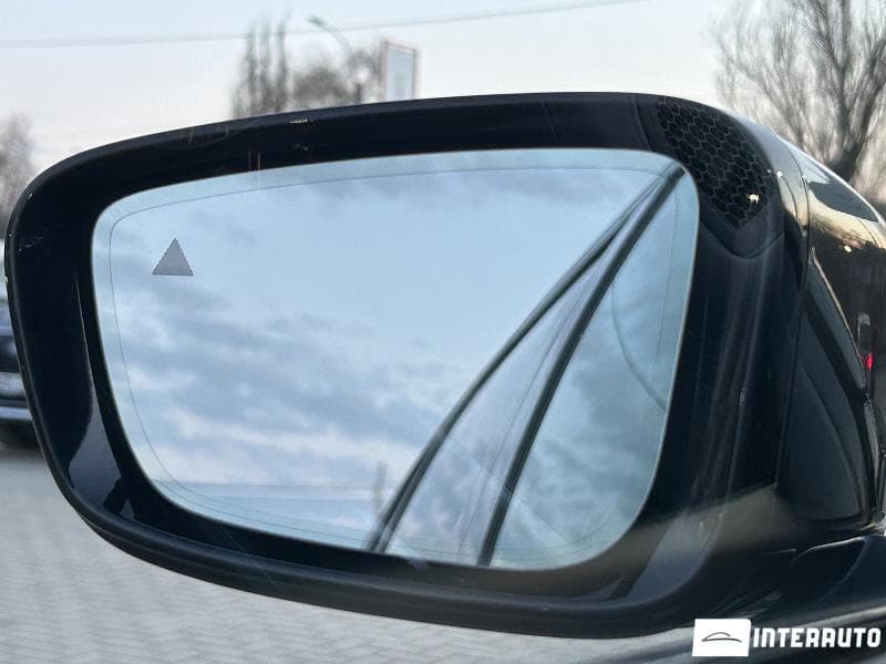 BMW 740 2018 — Миниатюра 6