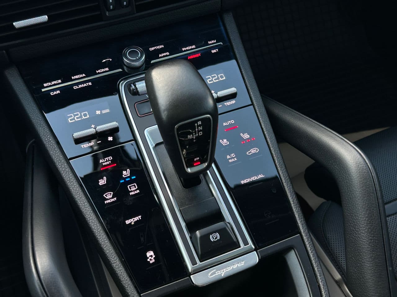 Porsche Cayenne 2019 — Миниатюра 15