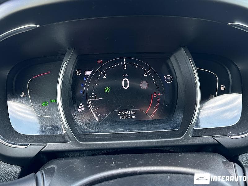 Renault Grand Scenic 2018 — Миниатюра 11