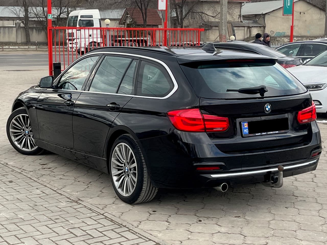 BMW 318 2017 — Миниатюра 2