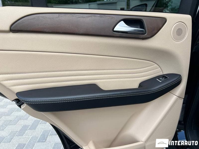 Mercedes GLE Coupe 43 AMG 2019 — Миниатюра 16