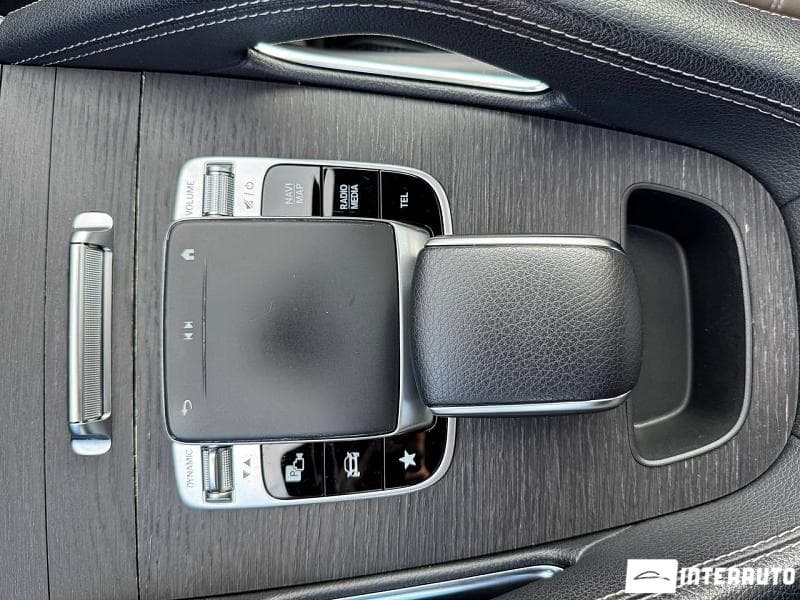Mercedes GLE 300d 2019 — Миниатюра 13