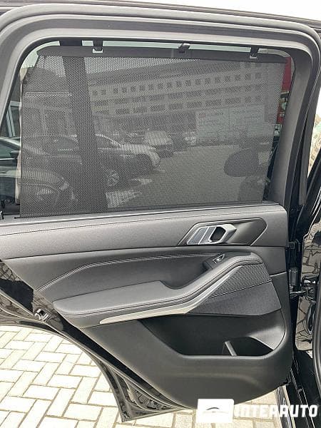 2022 BMW X5 4.0i — Miniatură 21