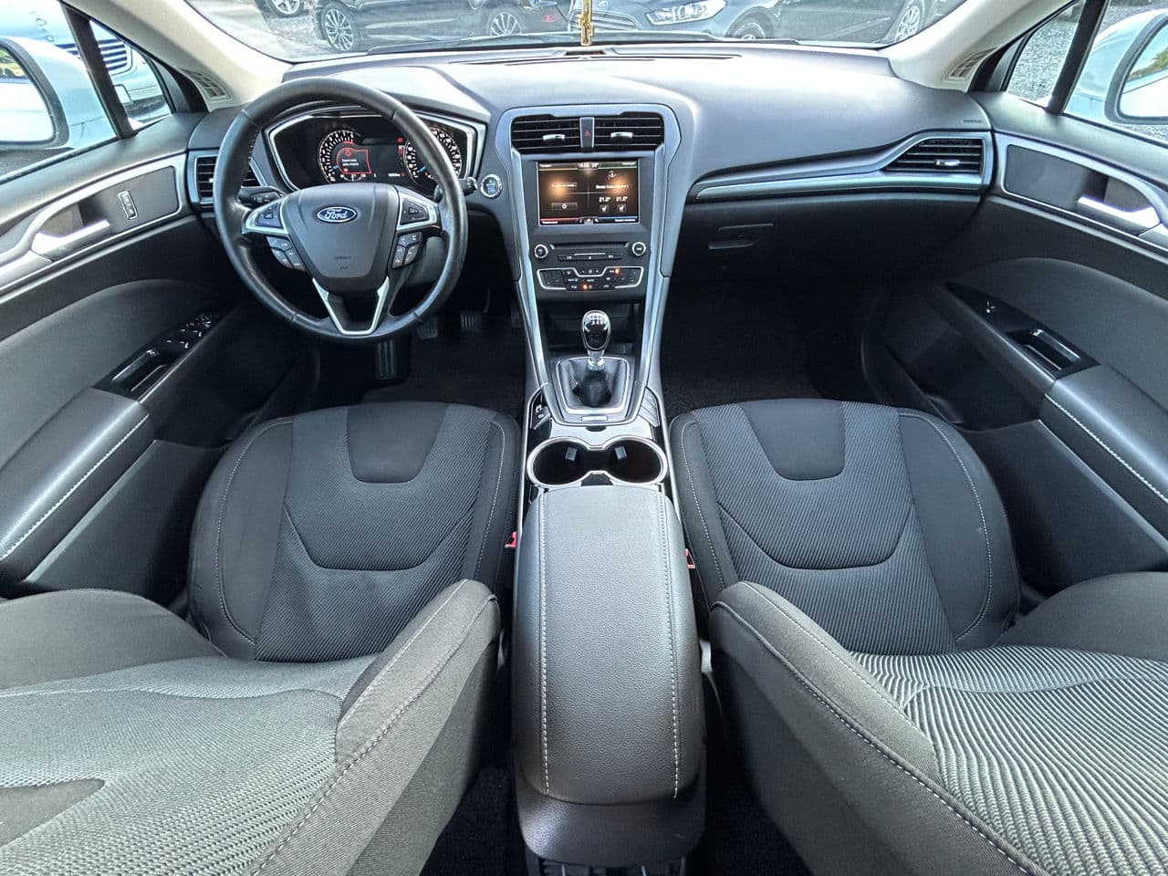 Ford Mondeo 2016 — Миниатюра 9
