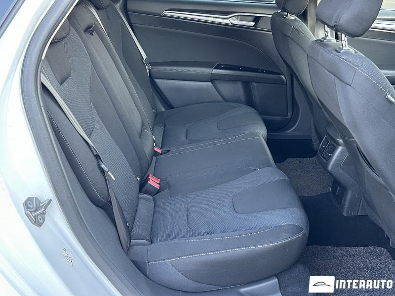 Ford Mondeo 2016 — Миниатюра 17