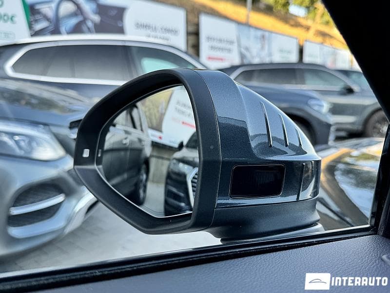 Audi A4 2021 — Миниатюра 23