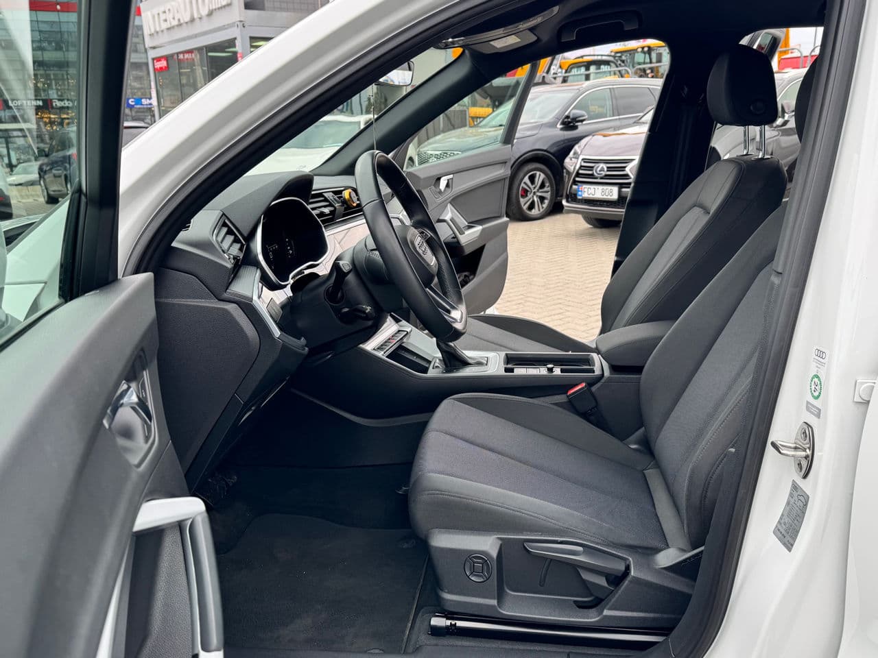 Audi Q3 2020 — Миниатюра 7