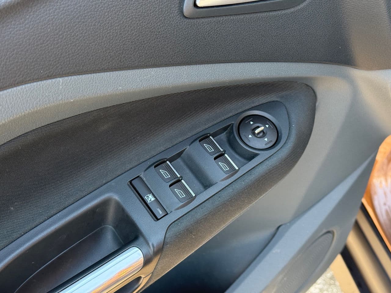 Ford C-MAX 2014 — Миниатюра 6