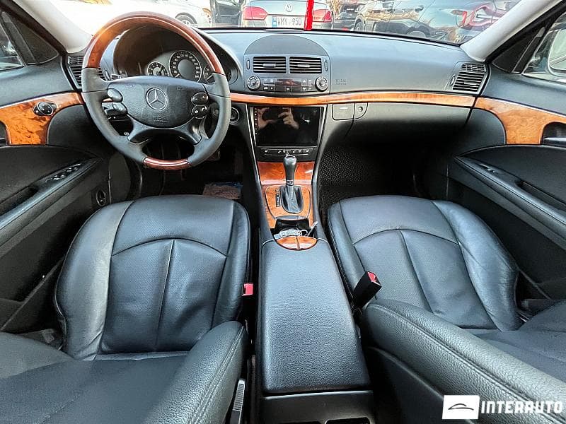 Mercedes E 200 2008 — Миниатюра 7