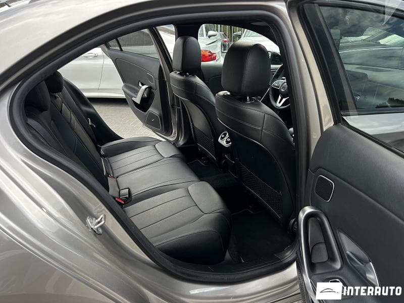 Mercedes A 180 2020 — Миниатюра 8