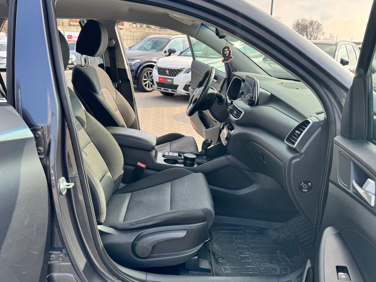Hyundai Tucson 2019 — Миниатюра 16