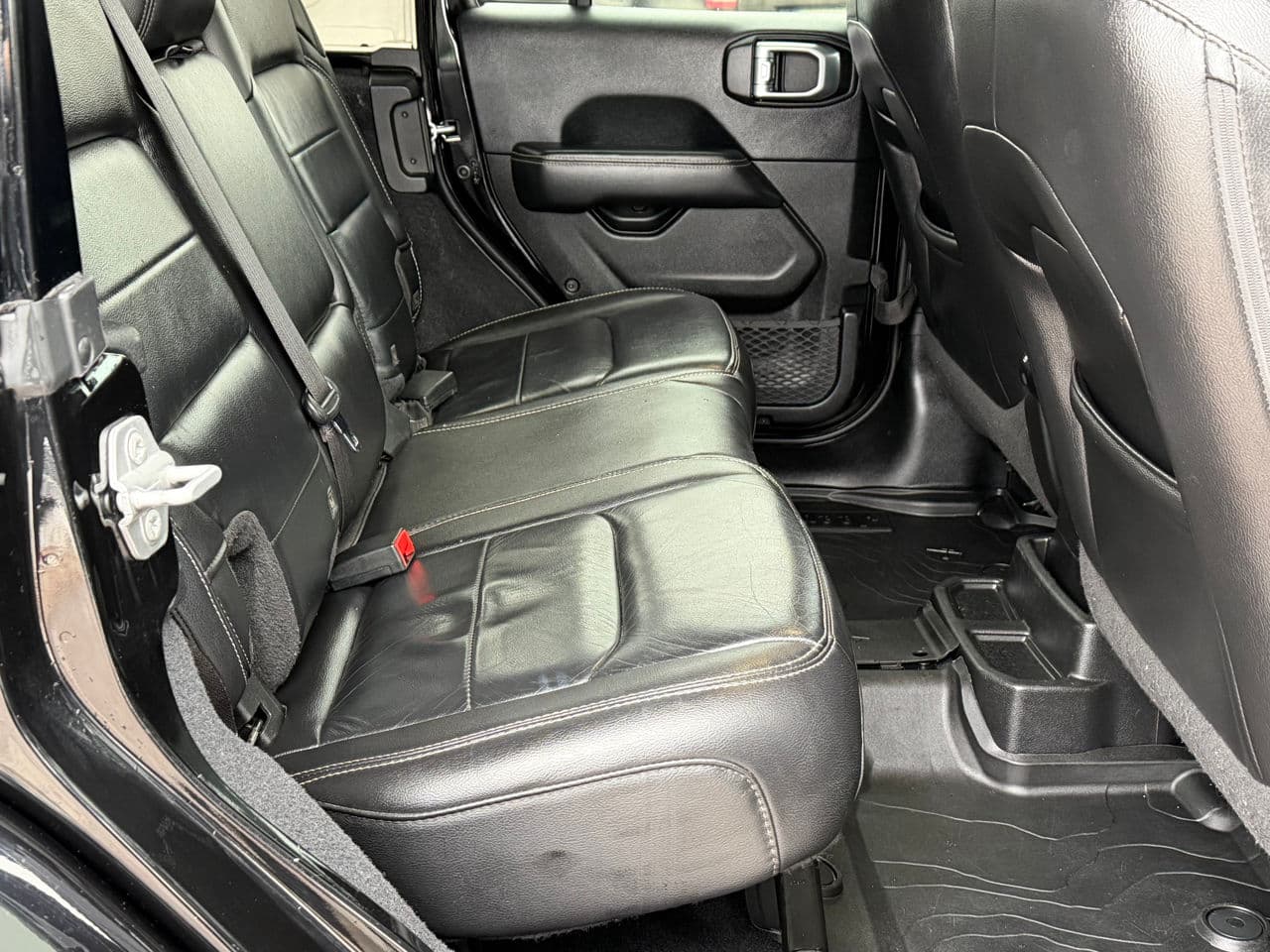 Jeep Wrangler 2019 — Миниатюра 19