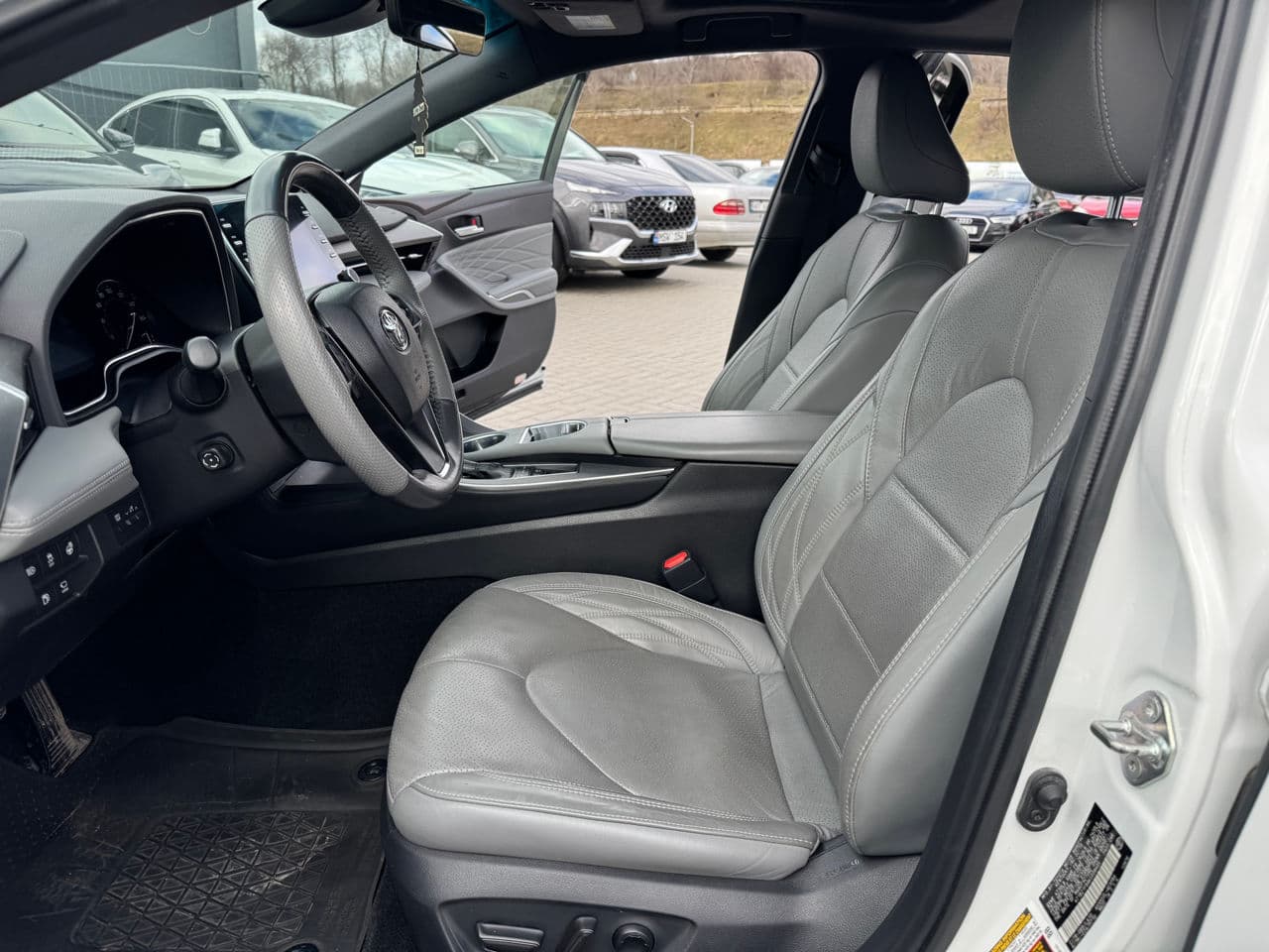 Toyota Avalon 2019 — Миниатюра 5