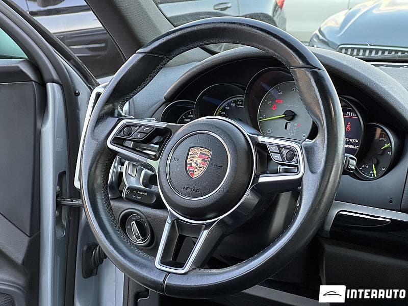 Porsche Cayenne S Hybrid 2014 — Миниатюра 6