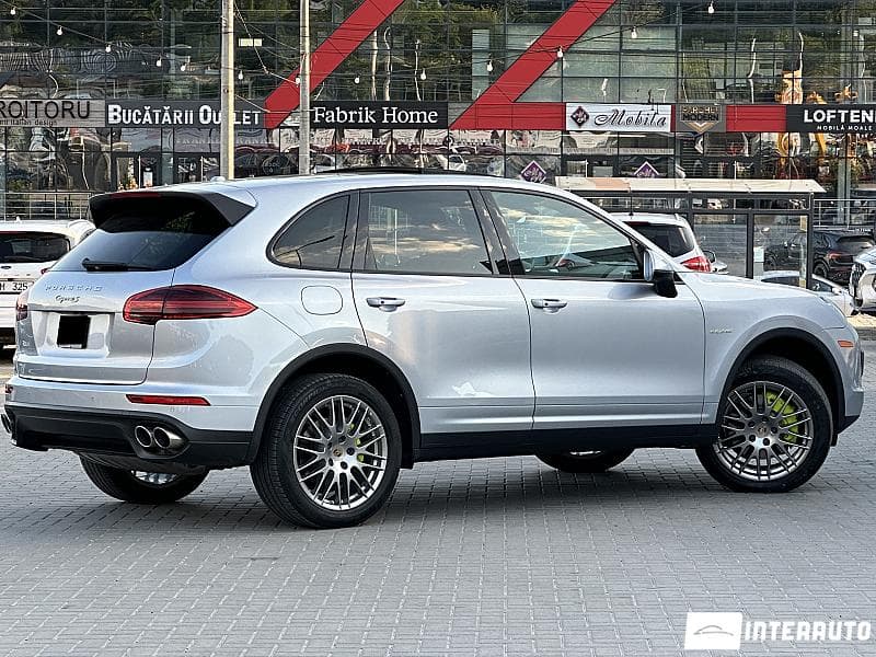 Porsche Cayenne S Hybrid 2014 — Миниатюра 3