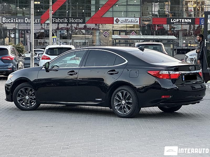 Lexus ES 300h 2015 — Миниатюра 4