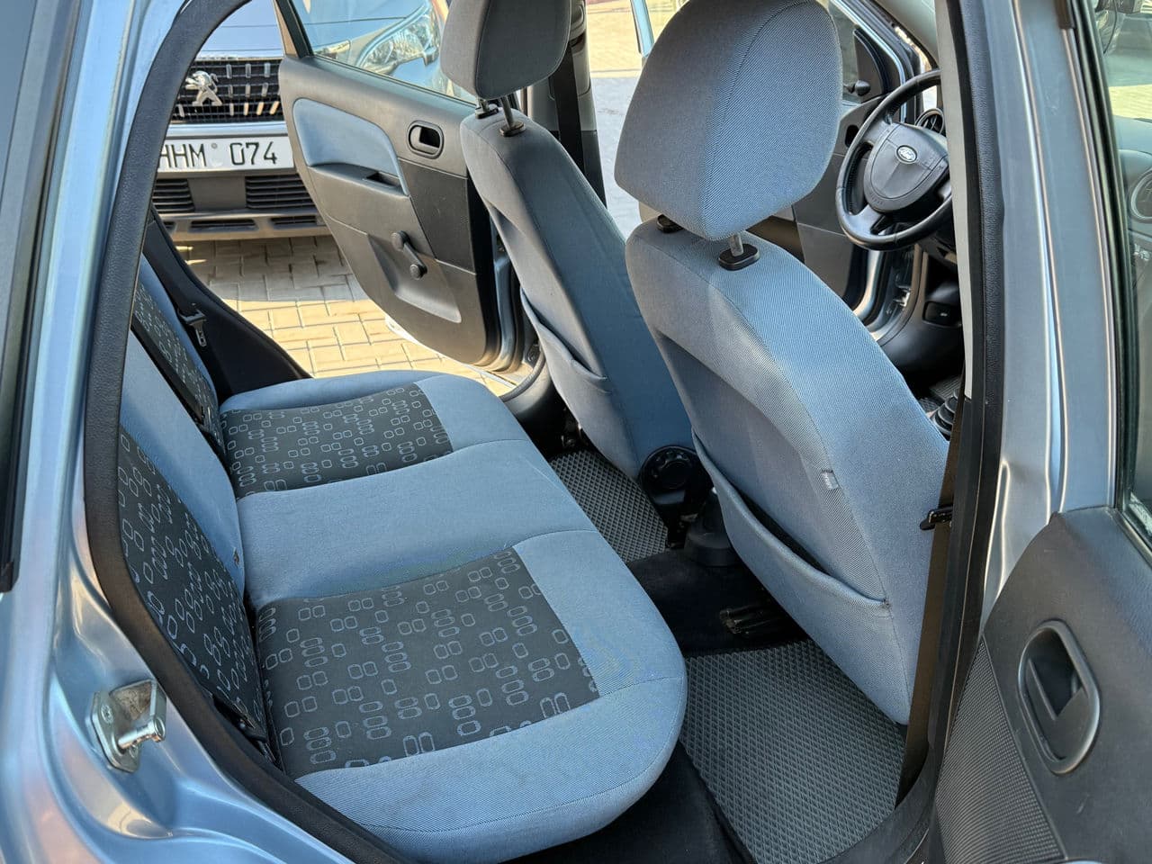 Ford Fiesta 2005 — Миниатюра 18
